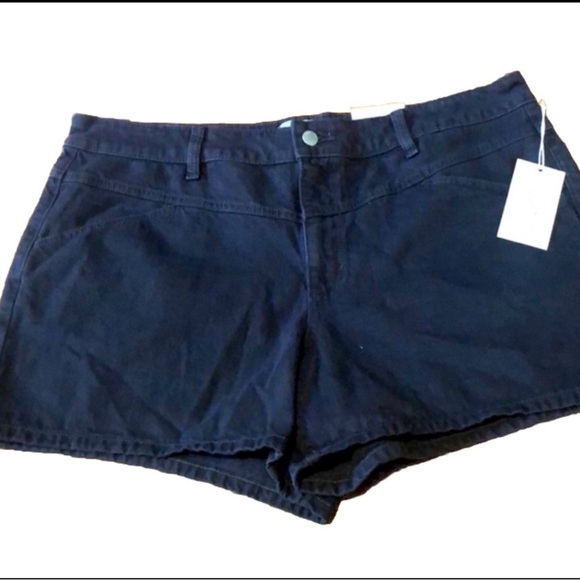 Universal Thread Vintage stretch plus size jean shorts. NWT! - Picture 1 of 1